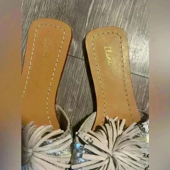 lani embellished room slip on - Picture 7 of 7